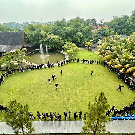 Grand Mulya Hotel Bogor Esterno foto