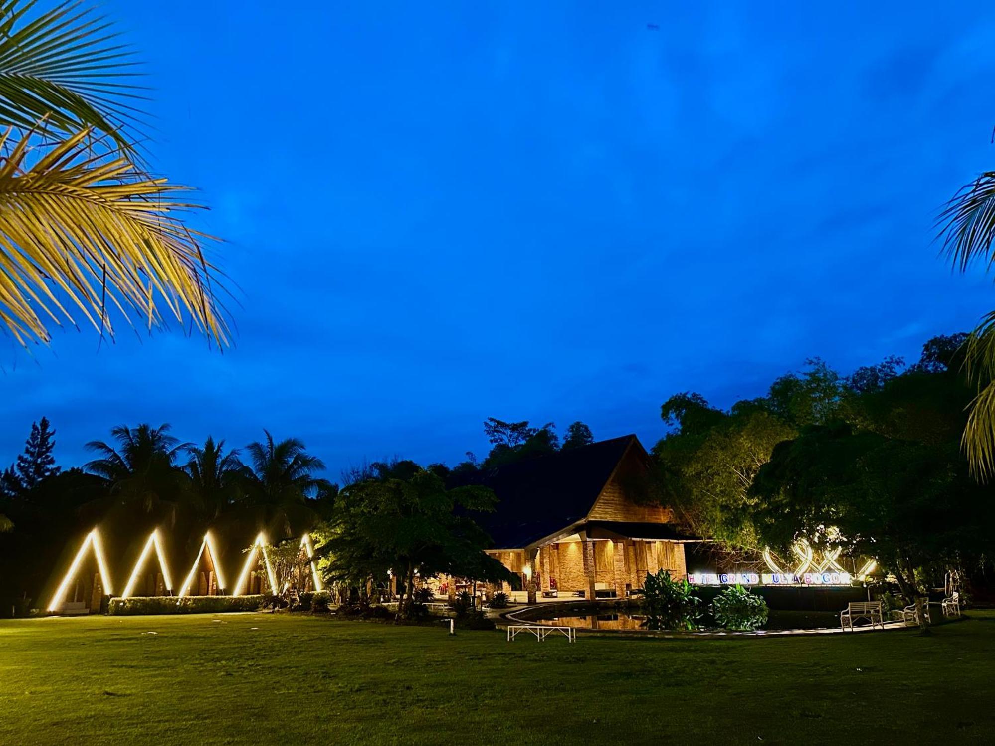 Grand Mulya Hotel Bogor Esterno foto