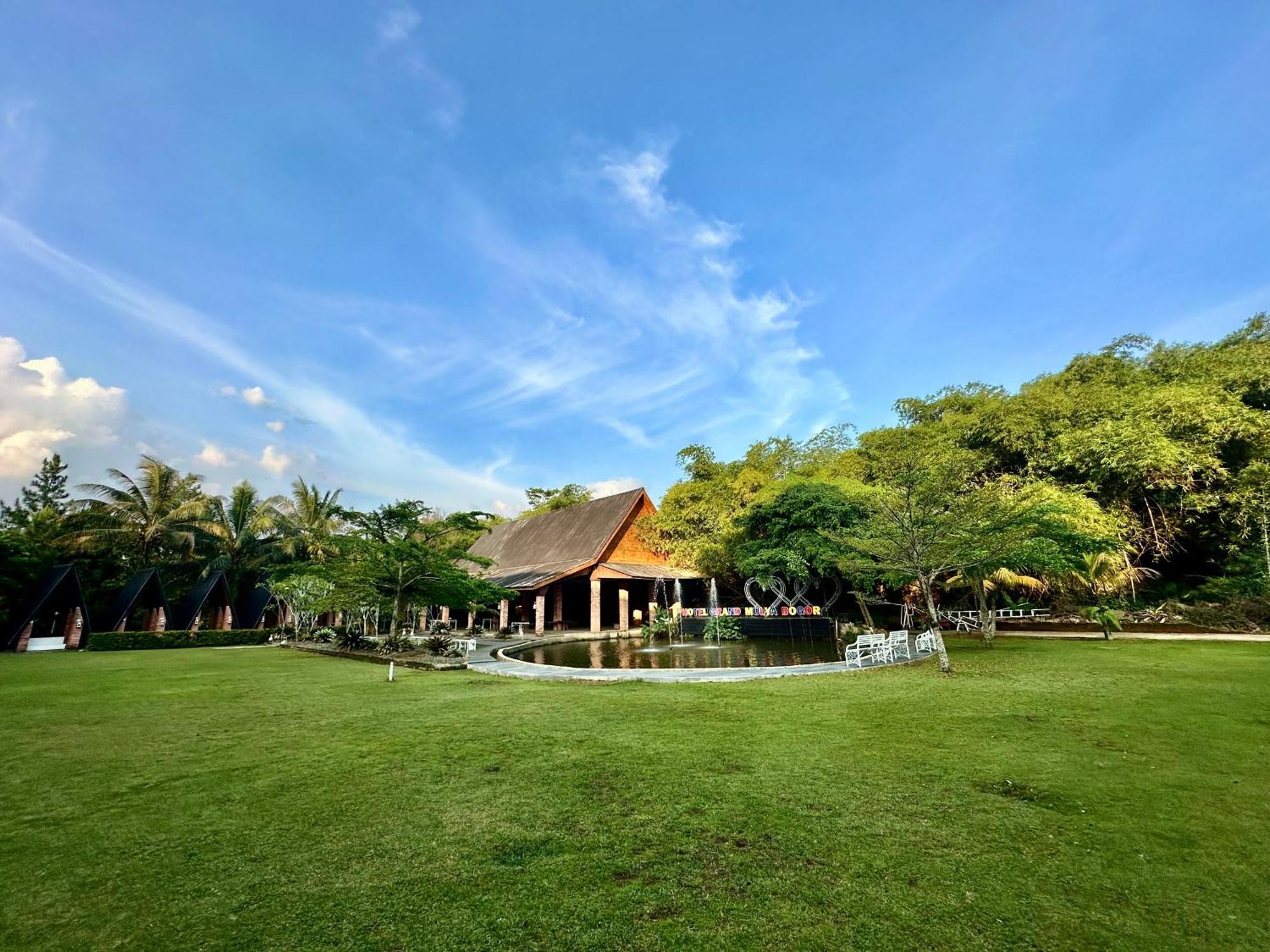 Grand Mulya Hotel Bogor Esterno foto