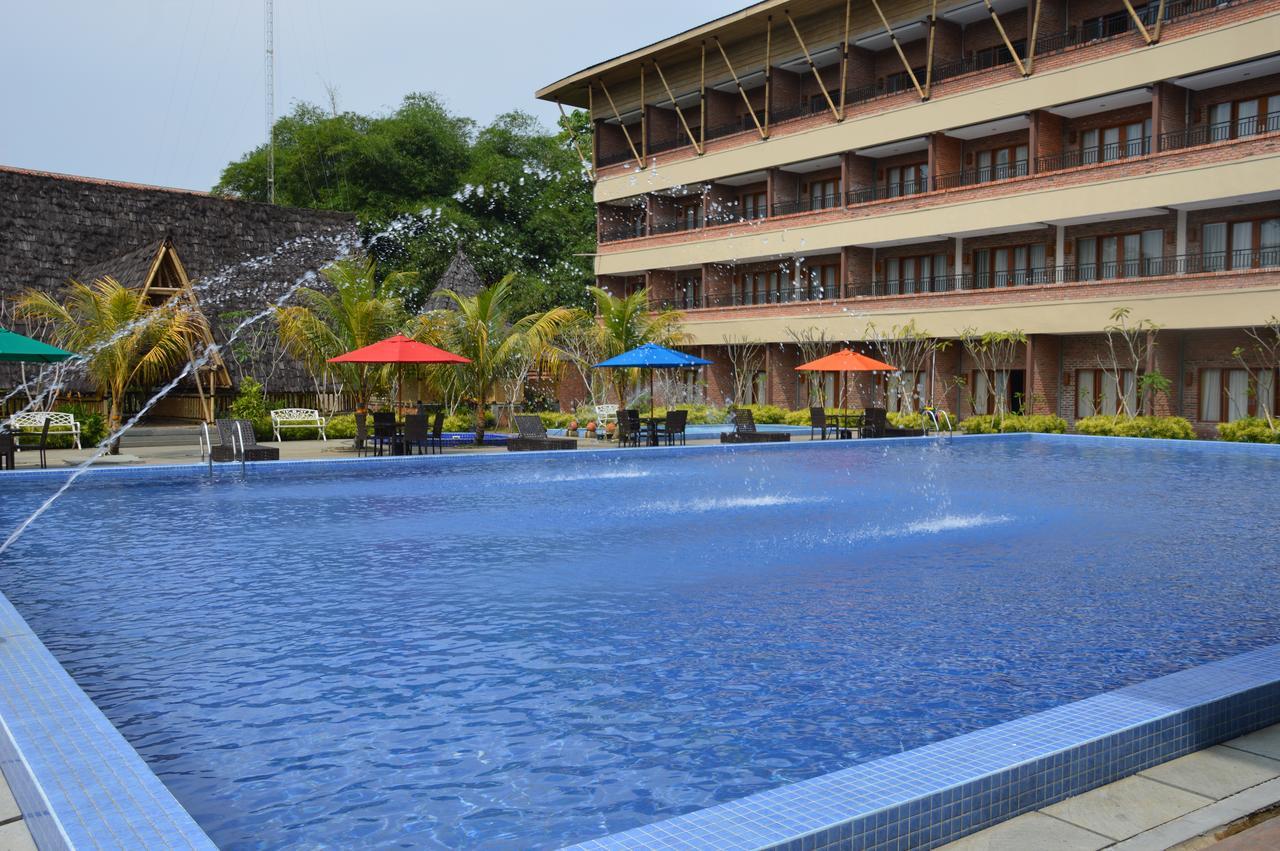 Grand Mulya Hotel Bogor Esterno foto